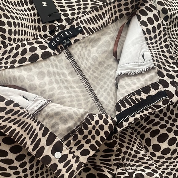 NWT🆕 Motel Rocks🦋JOPAN FLARE WOMEN PANTS OPTIC POLKA size Small - Picture 7 of 8